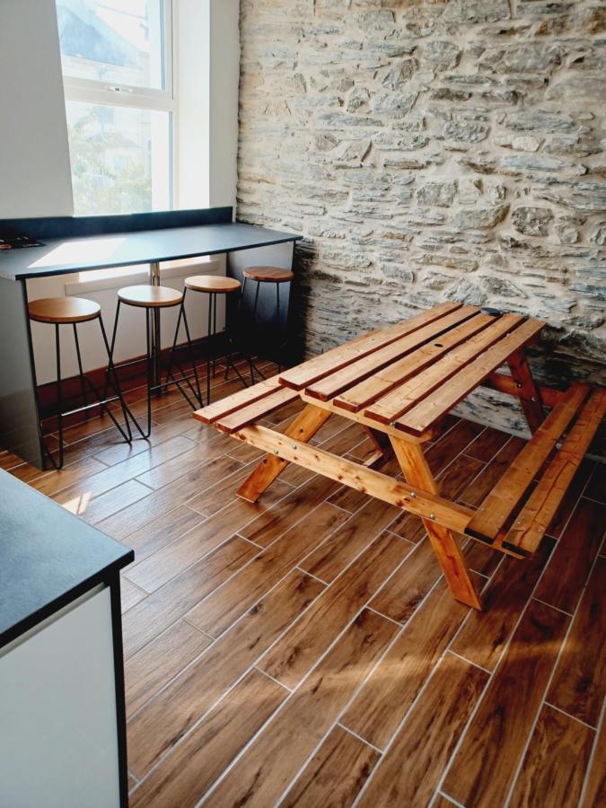 Voyage Hostel - Ensuite Family Rooms With Shared Kitchen Douglas Esterno foto