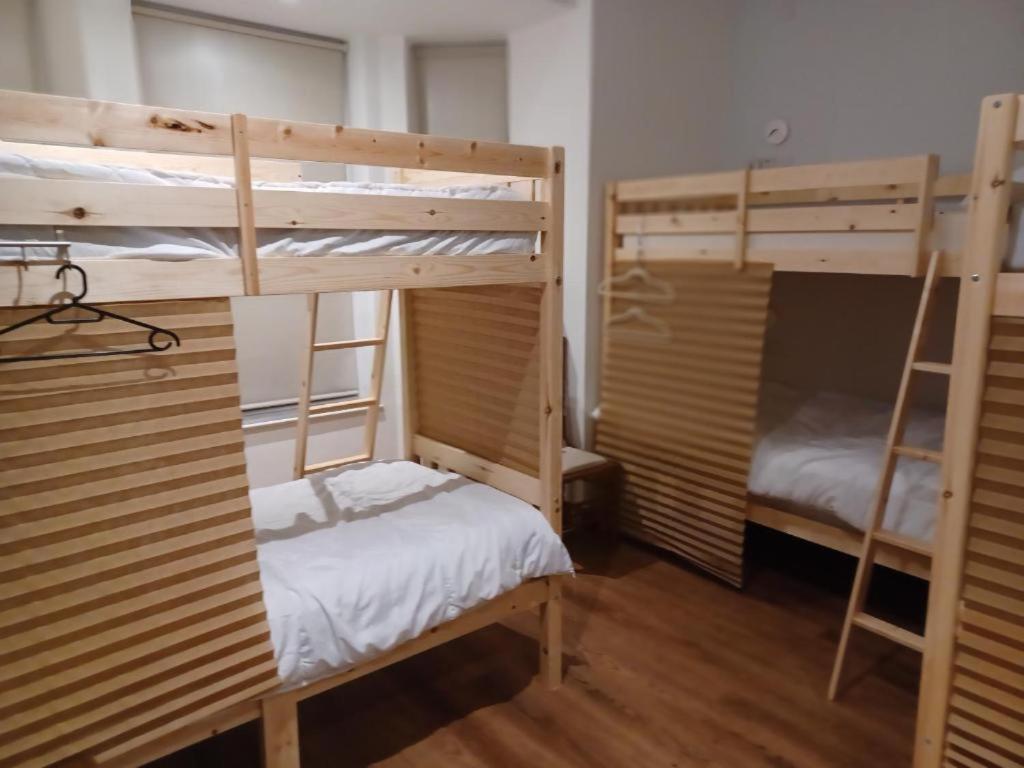 Voyage Hostel - Ensuite Family Rooms With Shared Kitchen Douglas Camera foto